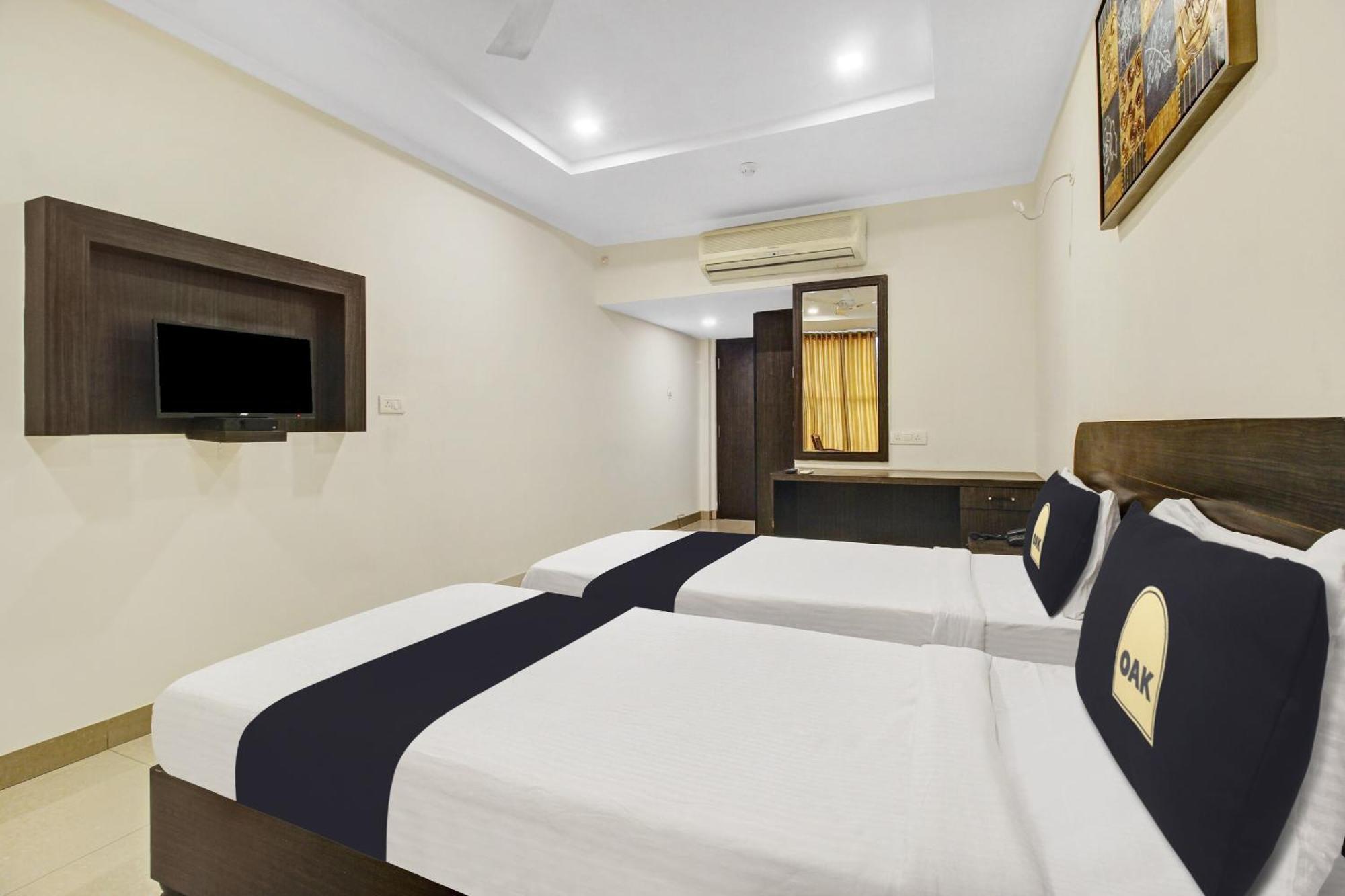 海得拉巴 Super Townhouse Oak Lb Nagar Ramoji酒店 外观 照片